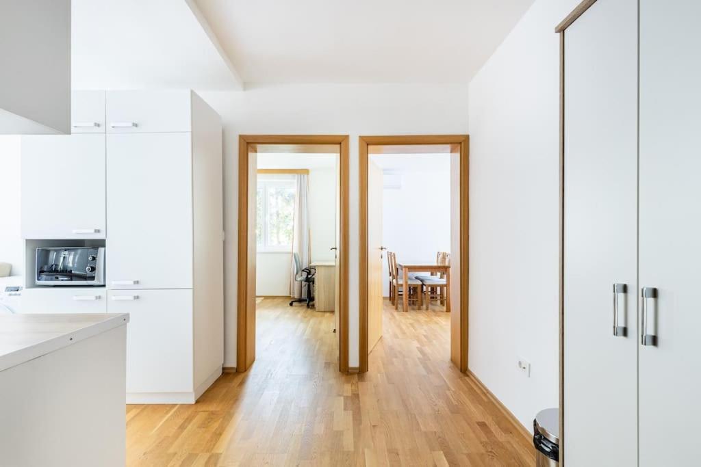 Apartman Dino Сараево Екстериор снимка