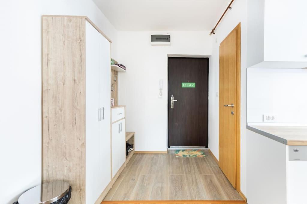 Apartman Dino Сараево Екстериор снимка