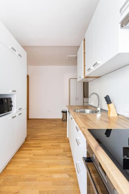 Apartman Dino Сараево Екстериор снимка