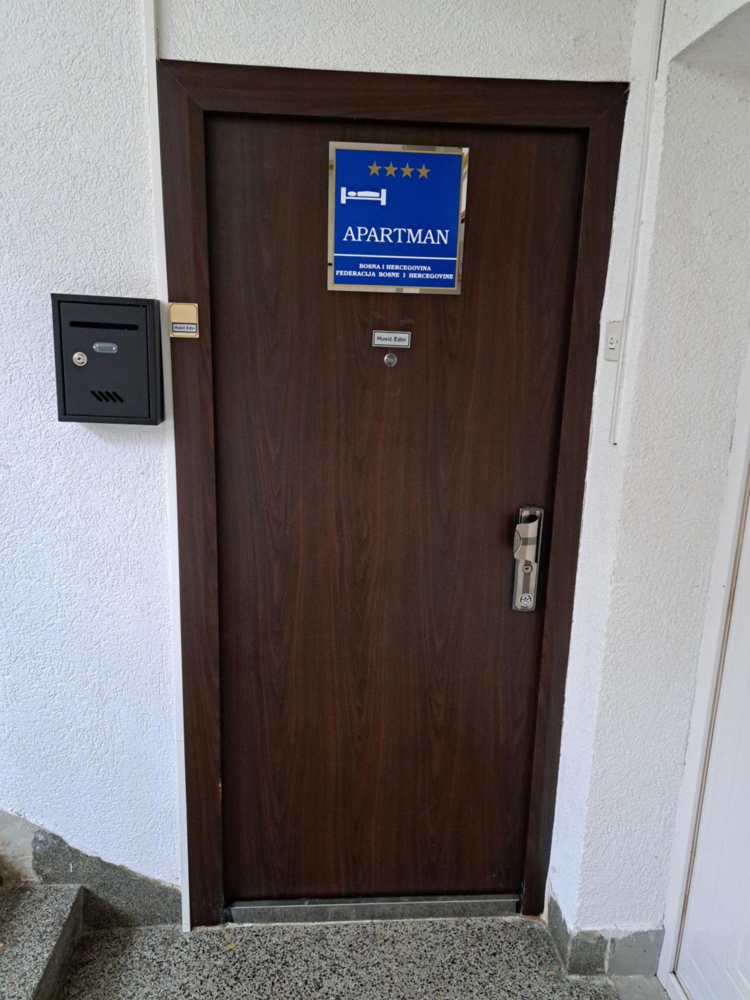 Apartman Dino Сараево Екстериор снимка